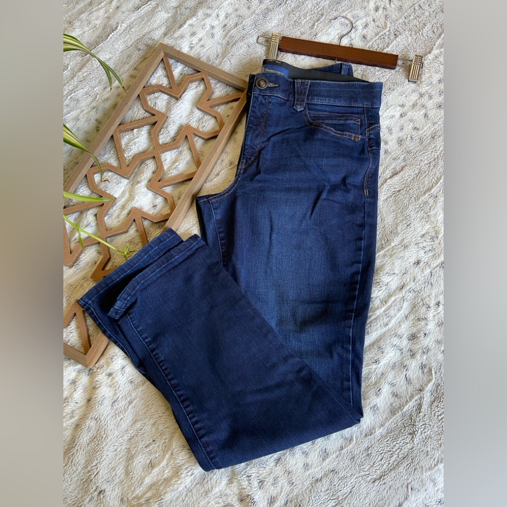 Democracy Natalie Ab Solution Straight Leg Jeans Size 14